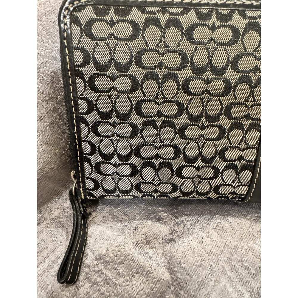 Coach Leather Wallet Black with C Logo Zip Around Multi Pocket In Black - Picture 6 of 11